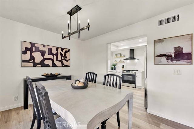 Detail Gallery Image 10 of 53 For 6512 E Camino Vista #6,  Anaheim Hills,  CA 92807 - 3 Beds | 2 Baths