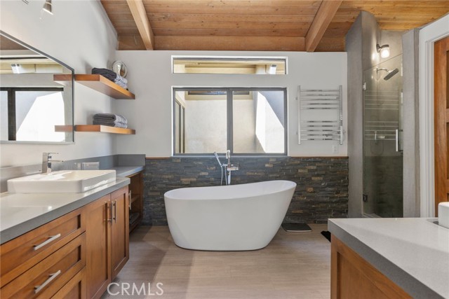 Detail Gallery Image 10 of 26 For 49 Woodhaven Dr, Laguna Niguel,  CA 92677 - 4 Beds | 3 Baths