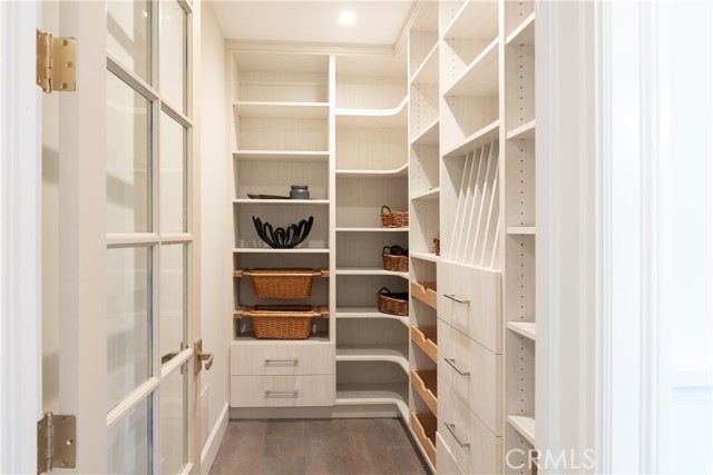 Detail Gallery Image 36 of 59 For 2520 La Condesa Dr, Los Angeles,  CA 90049 - 5 Beds | 6 Baths