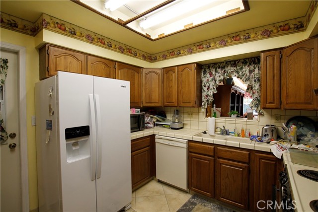 Image 6 of 9 For 5715 Ives Place