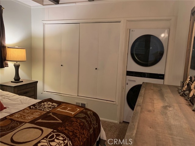 Detail Gallery Image 14 of 18 For 23606 Crest Forest Dr, Crestline,  CA 92325 - 2 Beds | 1 Baths