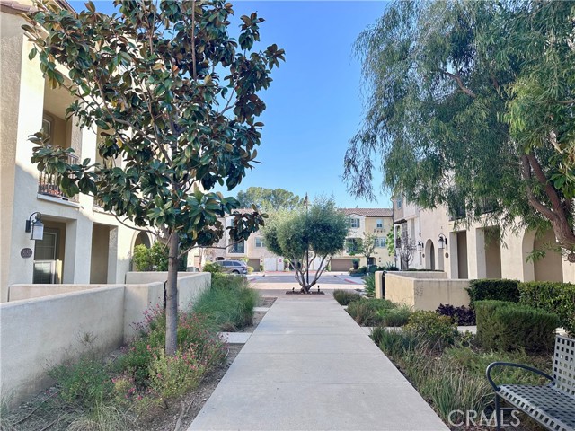 Detail Gallery Image 15 of 28 For 640 S Gladys Ave #C,  San Gabriel,  CA 91776 - 4 Beds | 3/1 Baths