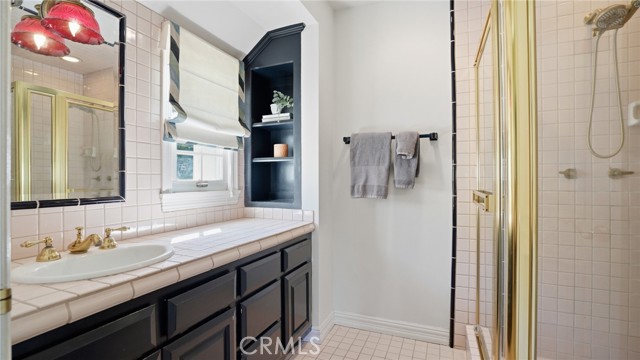 Detail Gallery Image 55 of 74 For 4548 Ellenboro, Woodland Hills,  CA 91364 - 4 Beds | 4/1 Baths