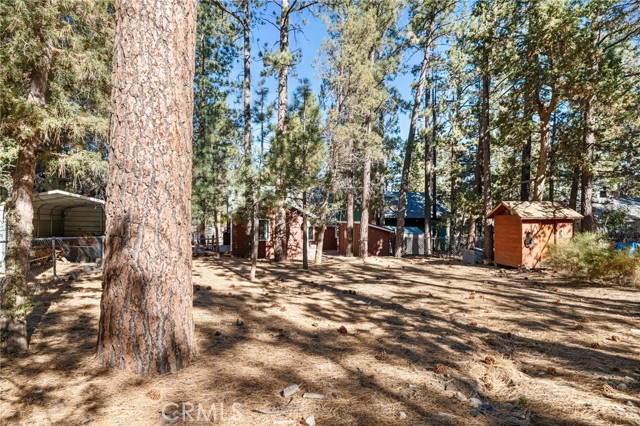 Detail Gallery Image 12 of 16 For 400 Shakespeare Ln, –,  CA 92314 - 3 Beds | 3 Baths