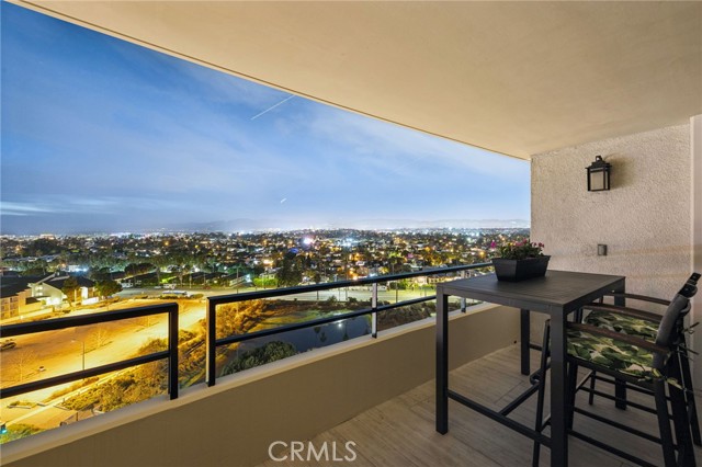 Detail Gallery Image 23 of 65 For 4265 Marina City Dr #901,  Marina Del Rey,  CA 90292 - 3 Beds | 2 Baths