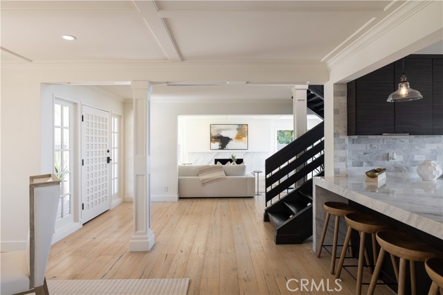 303 E Avenida Cordoba, San Clemente CA: https://media.crmls.org/medias/7b99203e-c8db-4e87-acd9-60fe0e173b9b.jpg