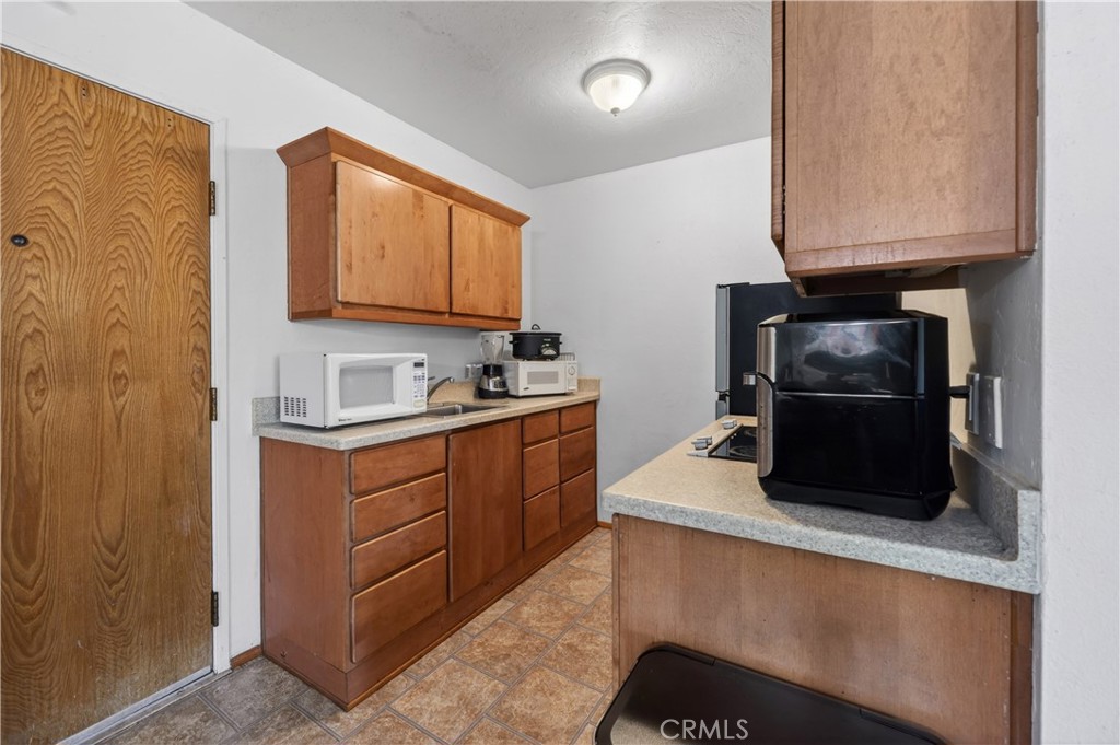 6650 Amherst - photo 7
