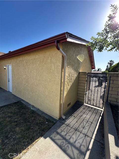 8567 Jasper Street, Rancho Cucamonga CA: https://media.crmls.org/medias/7b99b1f2-f2f1-45d4-a0e3-50430760df83.jpg