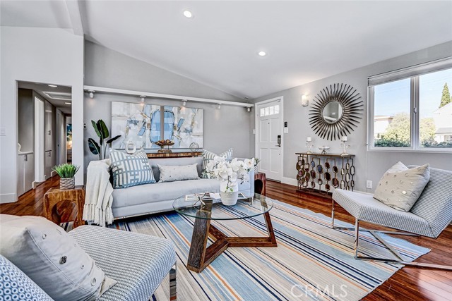 Detail Gallery Image 11 of 40 For 2230 Curtis, Redondo Beach,  CA 90278 - 3 Beds | 2 Baths