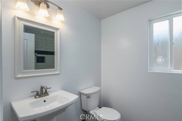 Detail Gallery Image 9 of 20 For 27708 Ferguson Drive, Castaic,  CA 91384 - 5 Beds | 3 Baths