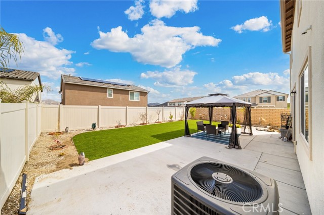 32808 Jaenichen Lane, Menifee CA: https://media.crmls.org/medias/7b9bfbd6-b872-4983-807d-ec898e9e7020.jpg