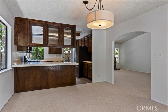 Detail Gallery Image 8 of 31 For 23943 via Rosa Linda, Valencia,  CA 91355 - 3 Beds | 2 Baths