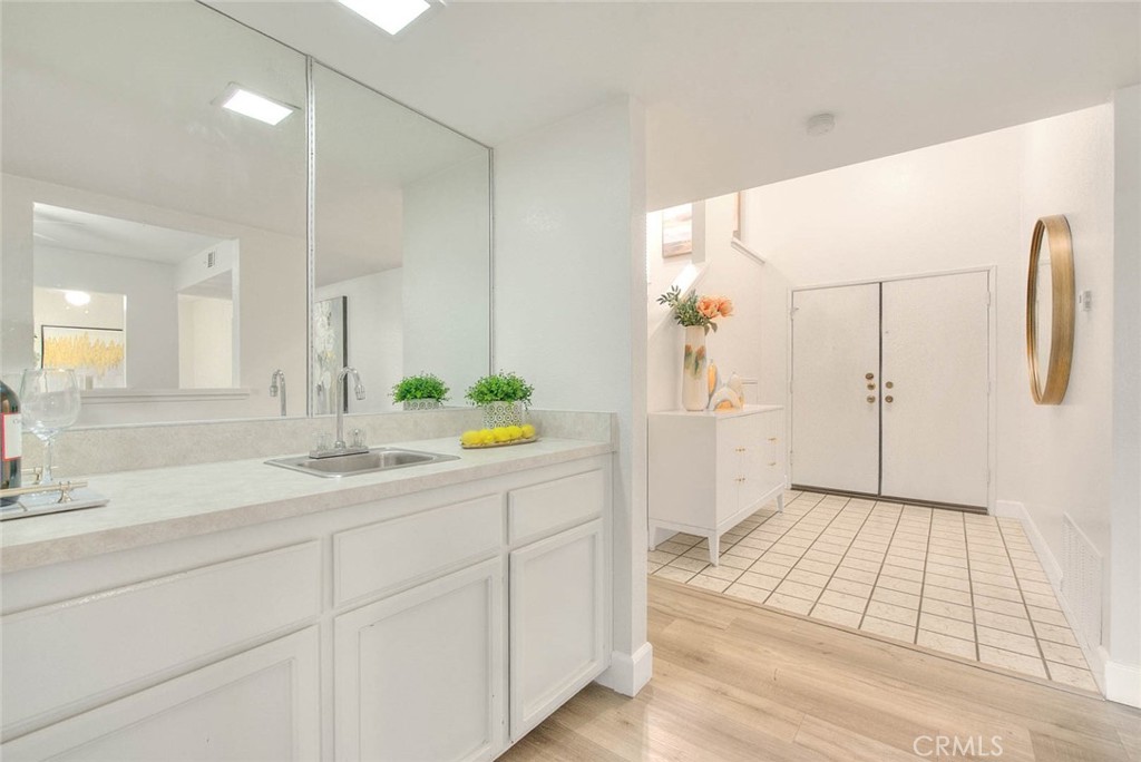 MLS #CV25246439 image #13