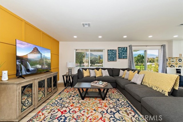 Detail Gallery Image 4 of 29 For 76733 California Dr, Palm Desert,  CA 92211 - 3 Beds | 2 Baths