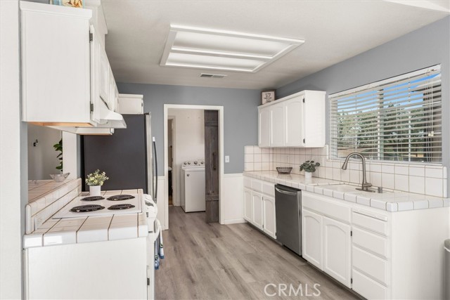 30015 Stetson Drive, Coarsegold CA: https://media.crmls.org/medias/7b9ee1ee-58b3-4c5a-942e-3c33a4b7cda6.jpg
