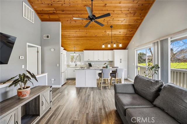 Detail Gallery Image 5 of 46 For 1948 Willowbrook, Paso Robles,  CA 93446 - 4 Beds | 2 Baths