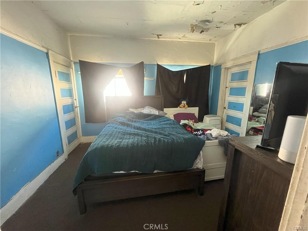 https://media.crmls.org/medias/7b9fac45-d249-4d84-bc26-a109f1400653.jpg?preset=X-Large