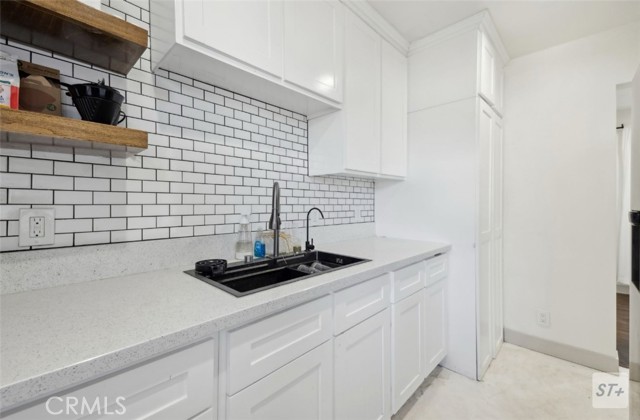 Detail Gallery Image 7 of 8 For 5763 1/2 Clemson St, Los Angeles,  CA 90016 - 1 Beds | 1 Baths