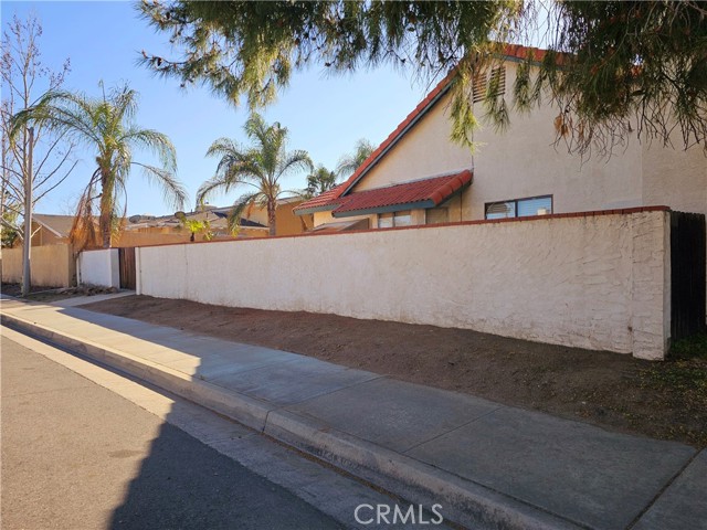 Image 5 of 35 For 27075 Rio Vista Drive
