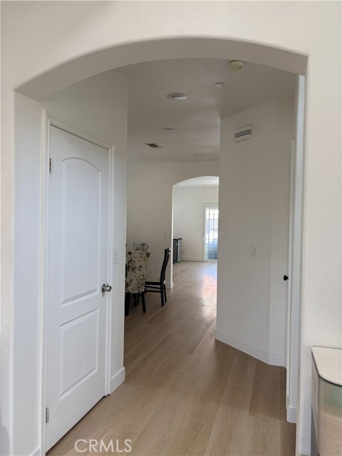 Detail Gallery Image 12 of 49 For 4941 W 130th, Hawthorne,  CA 90250 - 4 Beds | 4 Baths