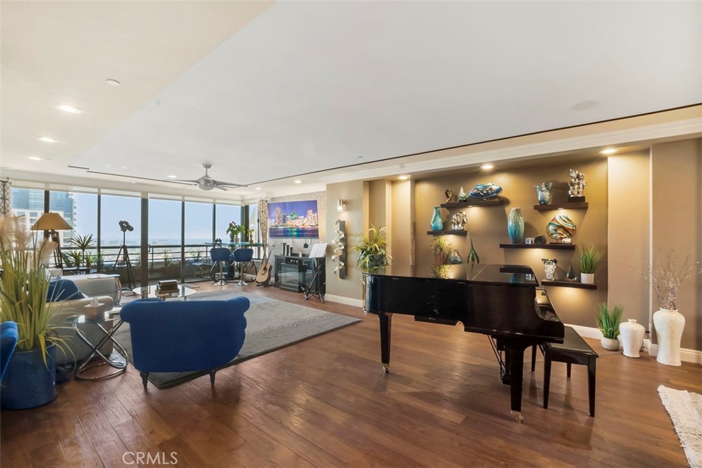 700 Front Street - photo 12