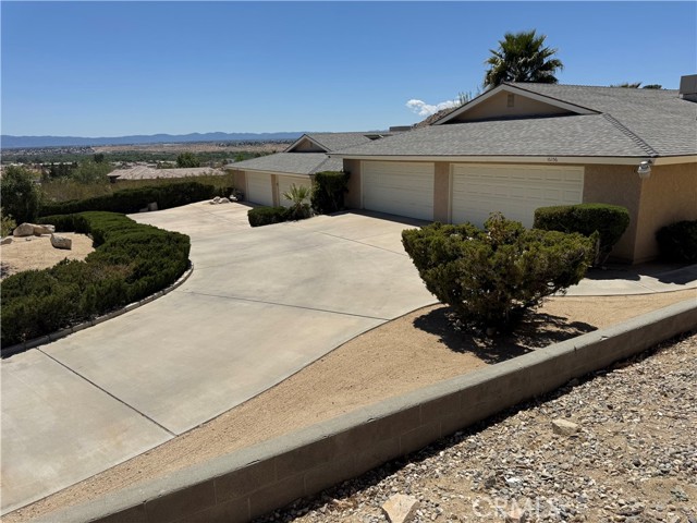 16156 Wato Road, Apple Valley CA: https://media.crmls.org/medias/7ba2111b-f37b-4e89-a012-21edc4f81d4a.jpg