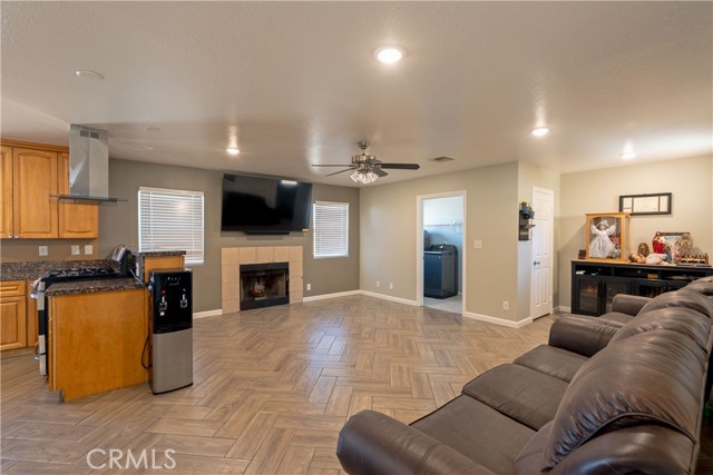 Detail Gallery Image 27 of 31 For 37551 E 29th St, Palmdale,  CA 93550 - 3 Beds | 2 Baths