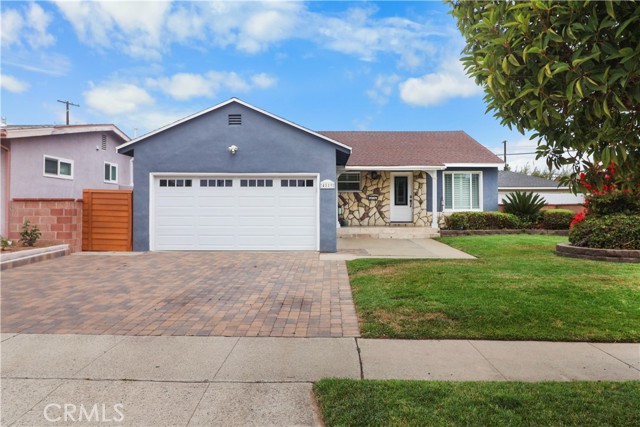 Detail Gallery Image 4 of 23 For 4819 Halison St, Torrance,  CA 90503 - 3 Beds | 2 Baths