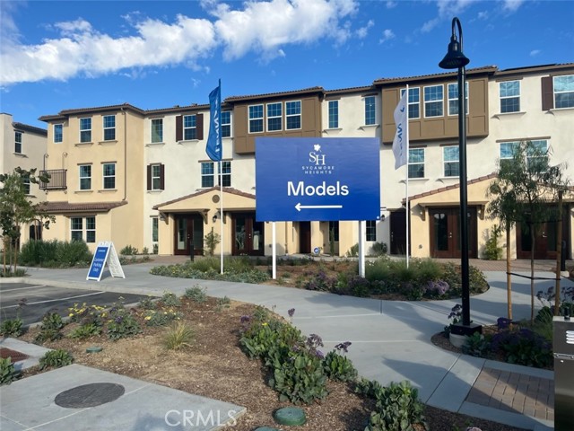 Detail Gallery Image 2 of 27 For 8315 Gabrielino Ct, Rancho Cucamonga,  CA 91730 - 3 Beds | 2/2 Baths