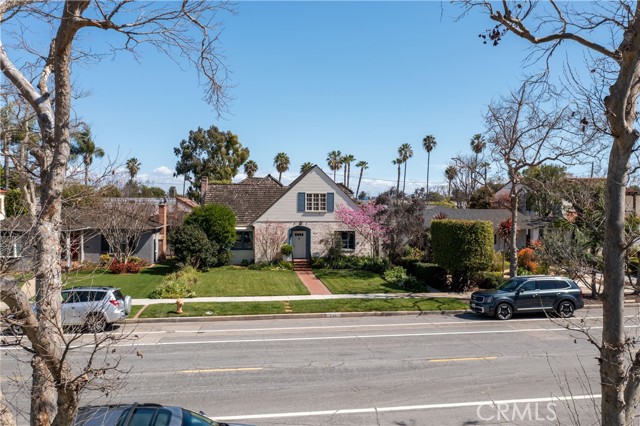 4160 Linden Avenue, Long Beach, California 90807, 3 Bedrooms Bedrooms, ,2 BathroomsBathrooms,Single Family Residence,For Sale,Linden,PW24058218