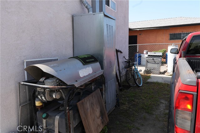 Detail Gallery Image 19 of 40 For 611 W 91st, Los Angeles,  CA 90044 - 3 Beds | 2 Baths