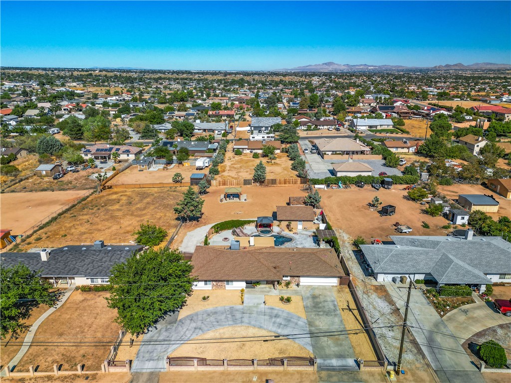 Detail Gallery Image 36 of 48 For 18498 Plumas St, Hesperia,  CA 92345 - 4 Beds | 3 Baths