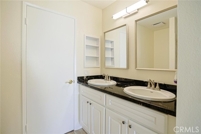Detail Gallery Image 34 of 48 For 10779 Chere Ct, Fountain Valley,  CA 92708 - 2 Beds | 1/1 Baths