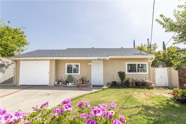 12872 Norris Avenue photo 2
