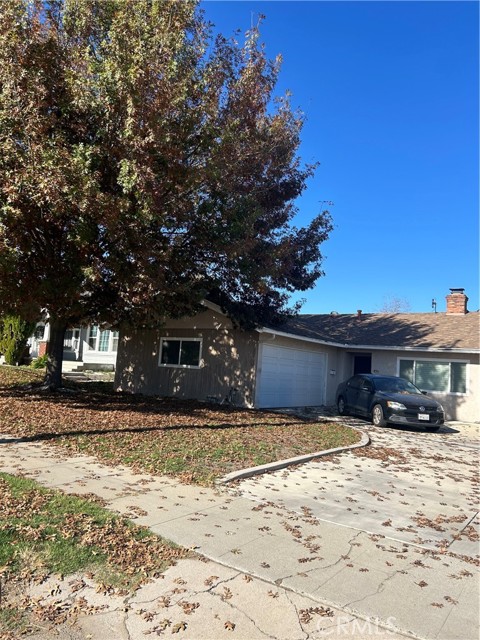 Detail Gallery Image 4 of 4 For 495 W C St, Colton,  CA 92324 - 3 Beds | 2 Baths