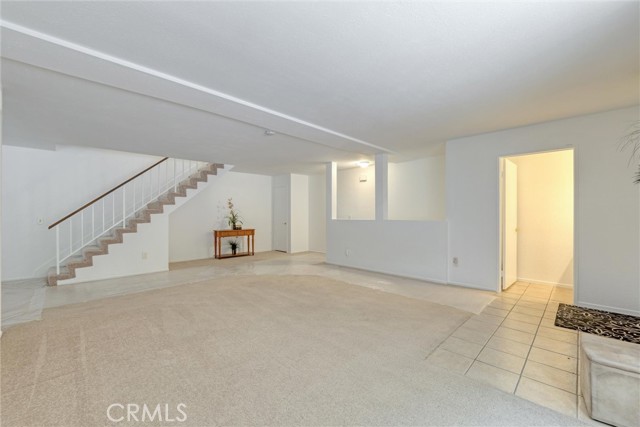 10229 Variel Avenue, Chatsworth CA: https://media.crmls.org/medias/7ba69166-ebc4-47c2-a472-71775014fd45.jpg
