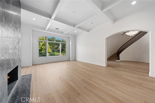 5418 Amber Circle, Calabasas CA: https://media.crmls.org/medias/7ba6bf60-8d3e-4996-a77d-b2c1e759d895.jpg