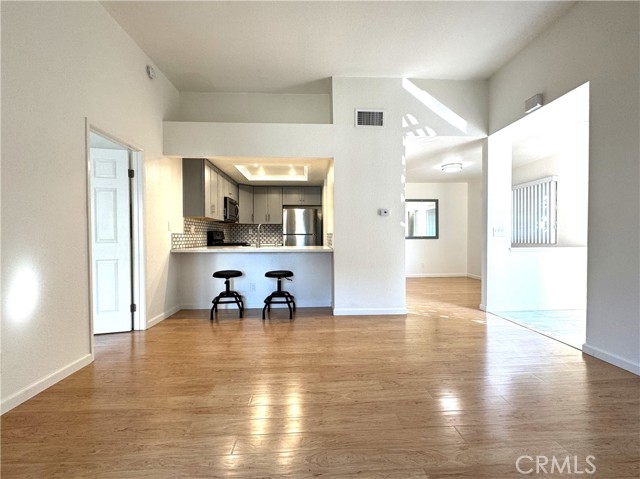 Detail Gallery Image 16 of 53 For 3515 W Stonepine #D,  Anaheim,  CA 92804 - 1 Beds | 1 Baths