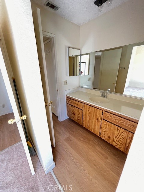 Detail Gallery Image 22 of 27 For 2230 Loara, Anaheim,  CA 92802 - 1 Beds | 1 Baths