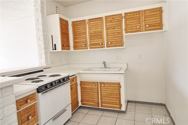 Image 3 of 10 For 567 Desert Way 2