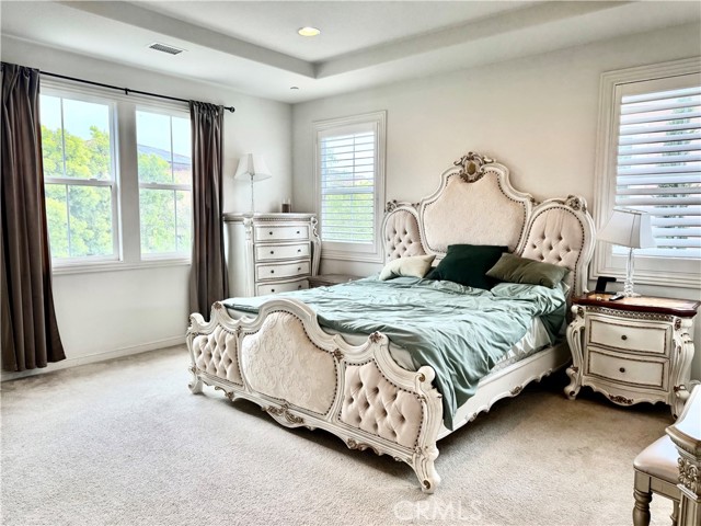 Detail Gallery Image 13 of 30 For 13 Dahlia, Lake Forest,  CA 92630 - 5 Beds | 5/1 Baths