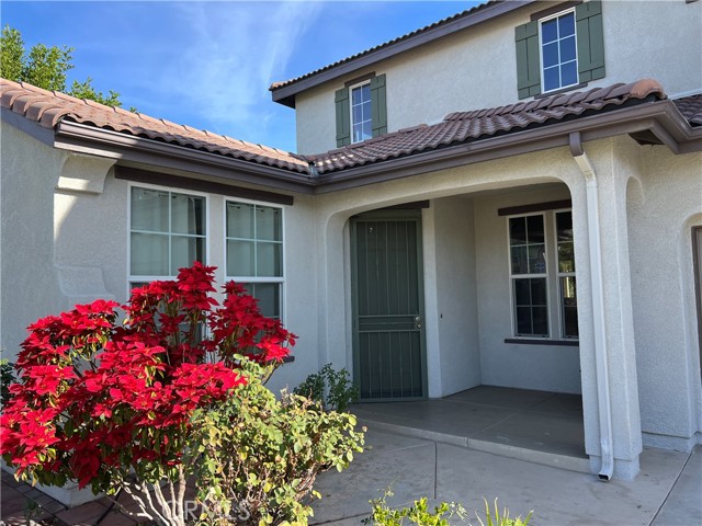 Detail Gallery Image 3 of 27 For 1950 Colorado St, Redlands,  CA 92374 - 5 Beds | 4 Baths