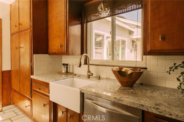 Image 35 of 64 For 1319 Kornblum Avenue