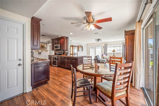 Detail Gallery Image 12 of 25 For 9151 Heather, Rancho Cucamonga,  CA 91701 - 4 Beds | 2 Baths