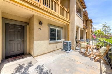 Detail Gallery Image 26 of 31 For 22919 Mariposa Ave #202,  Torrance,  CA 90502 - 3 Beds | 4 Baths