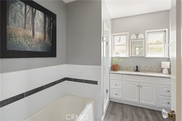 Detail Gallery Image 14 of 34 For 3585 Grayburn Rd, Pasadena,  CA 91107 - 3 Beds | 2 Baths