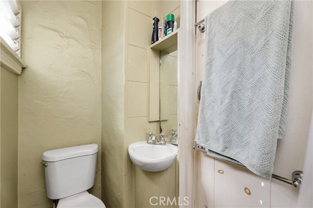 Detail Gallery Image 32 of 35 For 617 Lombardy, Laguna Beach,  CA 92651 - 3 Beds | 3 Baths