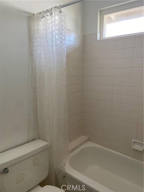 Detail Gallery Image 9 of 10 For 3160 E Palm Dr #54,  Fullerton,  CA 92831 - 2 Beds | 1/1 Baths