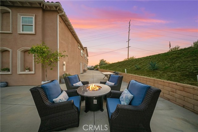 Detail Gallery Image 7 of 71 For 30865 via Norte, Temecula,  CA 92591 - 5 Beds | 4/1 Baths