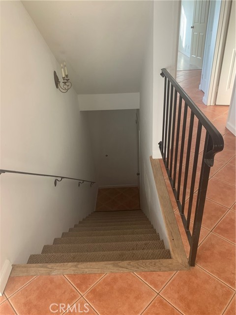 5246 Calderon Road, Woodland Hills CA: https://media.crmls.org/medias/7bac7db8-df34-4cc6-9856-db1112298806.jpg